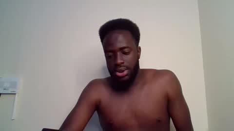 Snapshot of luckycharly chatting on October 2025 03:09:01 PM MASTER  DOM online show from October 2025 03:09:01 PM