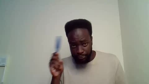 Snapshot of luckycharly chatting on October 2025 09:50:02 AM MASTER  DOM online show from October 2025 09:50:02 AM