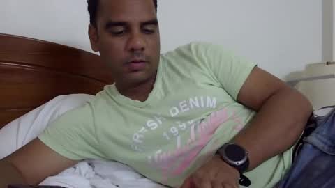 Snapshot of luckyfinalone chatting on September 2025 09:51:01 PM luckyfinalone online show from September 2025 09:51:01 PM