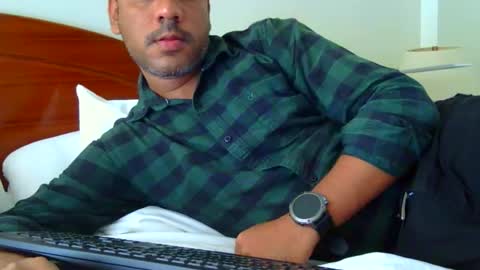 Snapshot of luckyfinalone chatting on September 2025 07:30:02 PM luckyfinalone online show from September 2025 07:30:02 PM