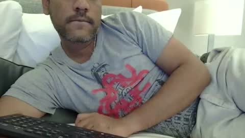 Snapshot of luckyfinalone chatting on October 2025 05:41:02 PM luckyfinalone online show from October 2025 05:41:02 PM