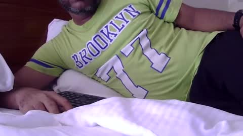 Snapshot of luckyfinalone chatting on October 2025 01:20:02 PM luckyfinalone online show from October 2025 01:20:02 PM