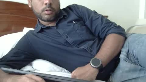 Snapshot of luckyfinalone chatting on October 2025 04:33:01 PM luckyfinalone online show from October 2025 04:33:01 PM