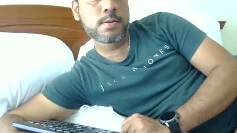 Snapshot of luckyfinalone chatting on November 2025 04:49:01 PM luckyfinalone online show from November 2025 04:49:01 PM