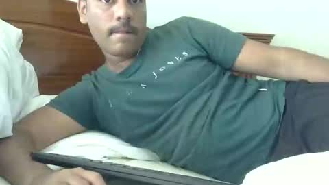 Snapshot of luckyfinalone chatting on January 2026 04:34:01 PM luckyfinalone online show from January 2026 04:34:01 PM