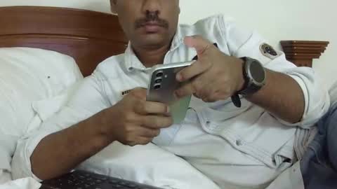 Snapshot of luckyfinalone chatting on January 2026 10:48:02 PM luckyfinalone online show from January 2026 10:48:02 PM