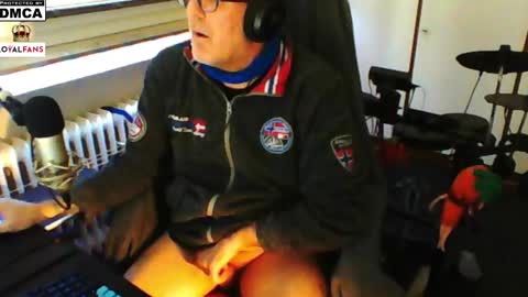 Snapshot of luckyfreak1 chatting on March 2025 12:22:01 PM call me Stefan online show from March 2025 12:22:01 PM