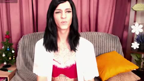 Snapshot of luckyguy_7 chatting on December 2024 12:26:01 PM Christy online show from December 2024 12:26:01 PM