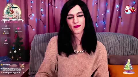 Snapshot of luckyguy_7 chatting on January 2025 10:35:01 PM Christy online show from January 2025 10:35:01 PM