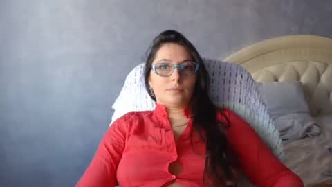 luckylinda23 online show from November 2025 11:43:01 AM
