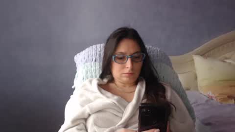 luckylinda23 online show from January 2026 12:19:01 PM