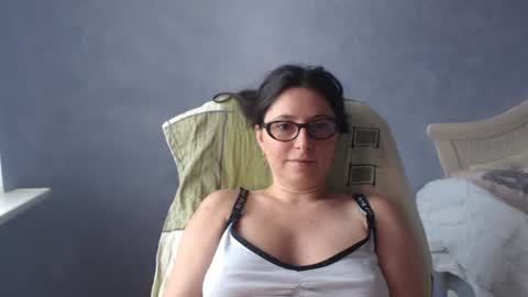 luckylinda23 online show from July 2026 08:44:02 AM