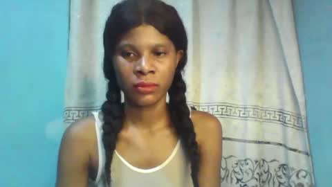 Snapshot of luckymadequeen chatting on January 2025 10:50:02 PM Gloria online show from January 2025 10:50:02 PM