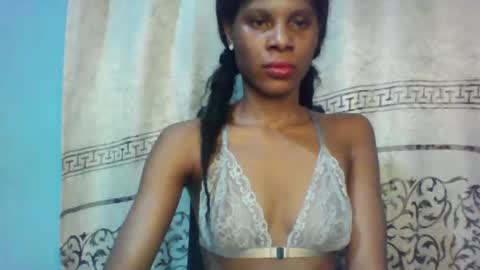 Snapshot of luckymadequeen chatting on February 2025 07:17:02 PM Gloria online show from February 2025 07:17:02 PM