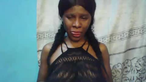 Snapshot of luckymadequeen chatting on March 2025 05:11:01 AM Gloria online show from March 2025 05:11:01 AM