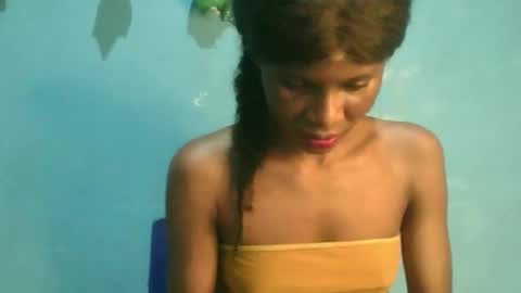 Snapshot of luckymadequeen chatting on October 2025 09:24:01 PM Gloria online show from October 2025 09:24:01 PM