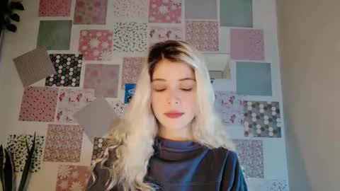 luckysapphire777 online show from November 2025 07:08:02 AM