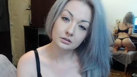 Snapshot of luckyshotgirl chatting on July 2026 05:18:01 PM LuckyShot online show from July 2026 05:18:01 PM