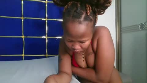 Lopez online show from November 2025 07:18:02 PM