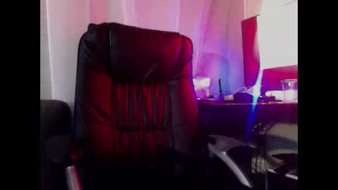 King420 online show from December 2024 02:53:01 AM