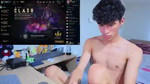 Lu Independent Model online show from December 2025 09:53:01 PM