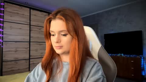 EmmaEmbers online show from April 2026 03:09:01 PM