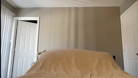 Lucy online show from January 2026 08:07:01 PM