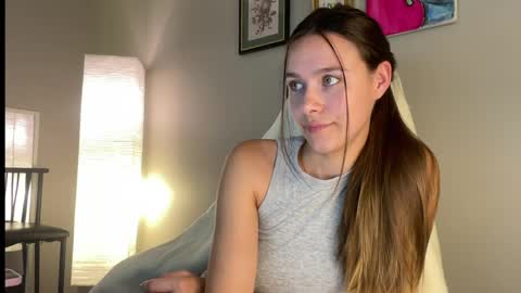 Lucy online show from June 2026 09:39:01 PM