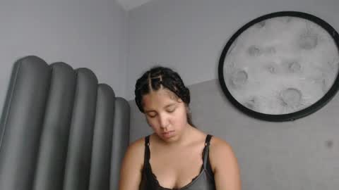   online show from April 2026 04:45:02 AM