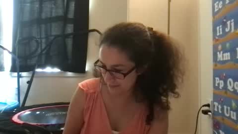 Lucy online show from May 2026 12:05:01 AM
