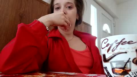 Snapshot of lucy_angel5 chatting on January 2025 10:17:01 AM Lucy online show from January 2025 10:17:01 AM