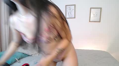 Snapshot of lucy_be chatting on February 2026 10:20:02 PM Lucia online show from February 2026 10:20:02 PM