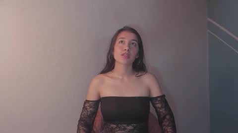 Lucy Herrera online show from January 2026 10:35:02 PM