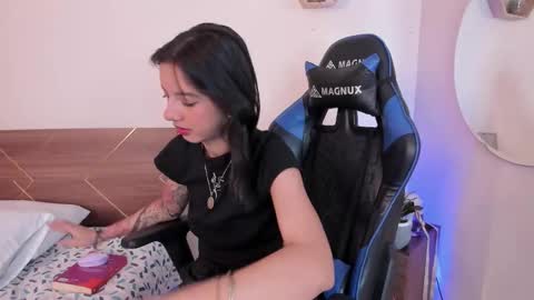 Your Lucy online show from October 2025 06:16:02 AM