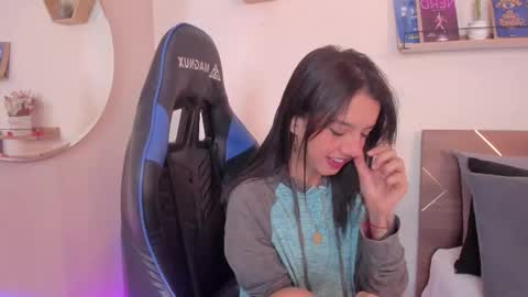 Your Lucy online show from March 2026 04:18:01 AM