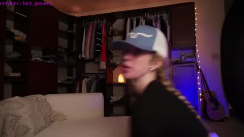 Lucy. online show from January 2025 03:25:02 AM