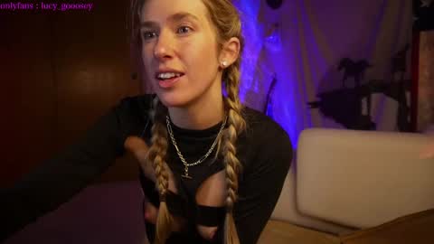 Lucy. online show from February 2025 05:25:01 AM