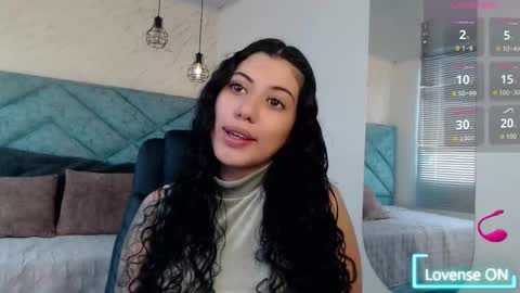 Snapshot of lucy_greys_ chatting on February 2026 06:06:02 PM Lucy Greys online show from February 2026 06:06:02 PM