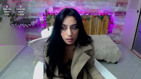 Snapshot of lucy_joi chatting on December 2024 08:49:01 AM Luciana online show from December 2024 08:49:01 AM