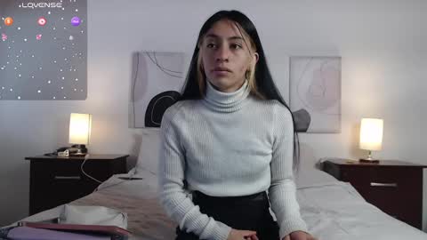 Snapshot of lucy_joi chatting on March 2025 08:53:01 PM Luciana online show from March 2025 08:53:01 PM