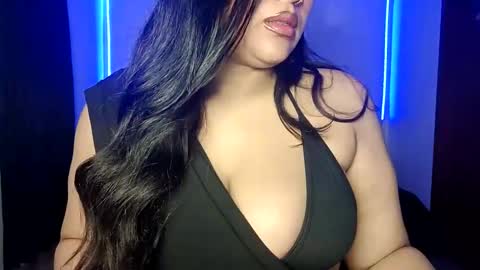 Lucy online show from November 2025 02:32:02 AM