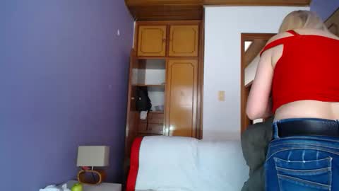  SleepyAbuela online show from February 2026 01:48:02 PM