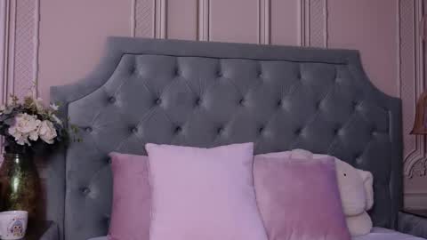 LucyAddison online show from May 2026 01:43:02 AM