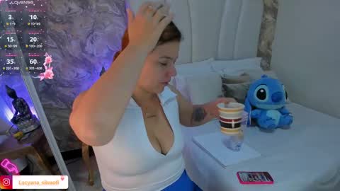 Lucyana Silva online show from February 2025 11:00:02 AM