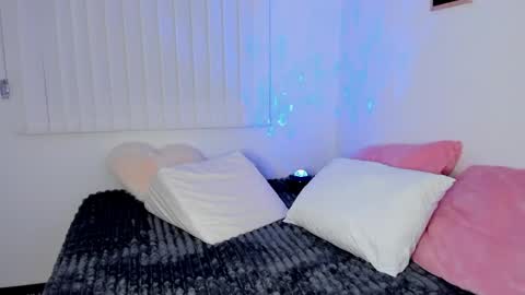 Lucy online show from April 2026 01:41:01 AM