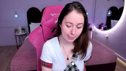 Lucy  online show from January 2026 05:11:02 AM