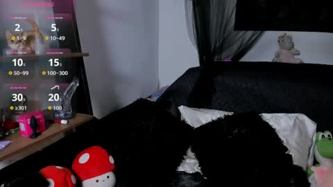 lucyjade2 online show from May 2026 11:06:02 PM