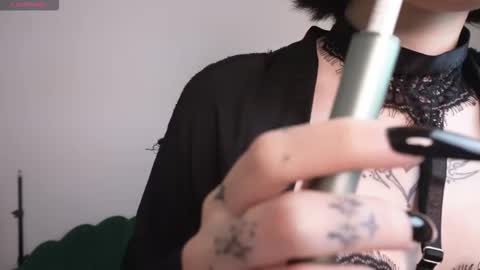 Snapshot of lucykitty_ chatting on December 2025 12:42:02 PM lucykitty_ online show from December 2025 12:42:02 PM