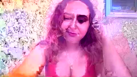 lucylavender online show from September 2025 07:47:02 PM