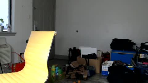 Snapshot of lucyloveslookers78240 chatting on January 2025 01:25:02 PM Lucy Loves Lookers online show from January 2025 01:25:02 PM